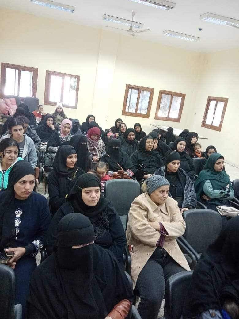 ندوات لبرنامج الإرشاد الأسري والتنشئة المتوازنة بملوى وديرمواس