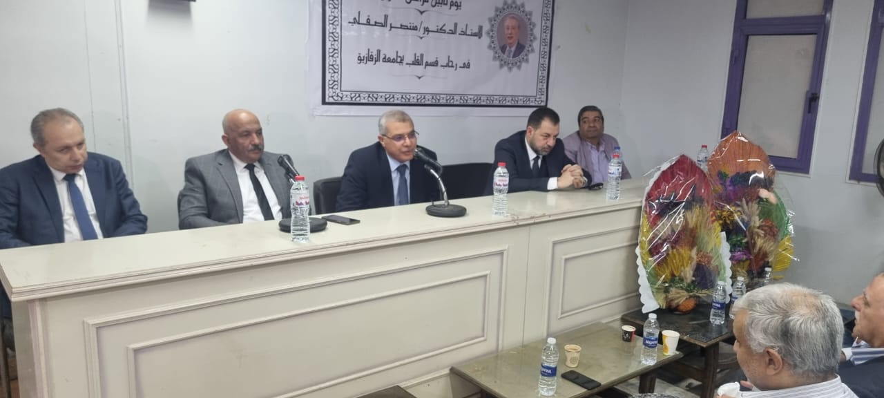 رئيس جامعة الزقازيق يشهد تأبين رئيس قسم القلب السابق بكلية الطب 