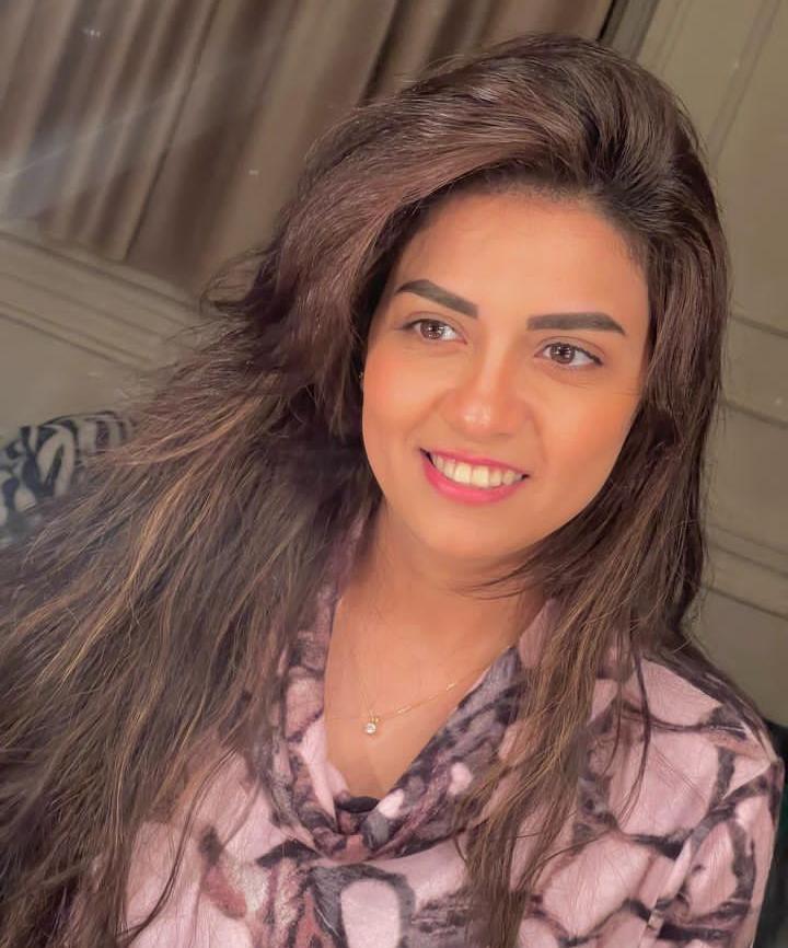 الفنانة سهر الصايغ