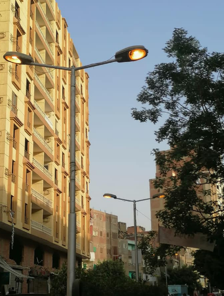 بالصور ..اللواء خالد شحاته رائيس حي مصر القديمة  اعادة الانضباط الى الشارع ومرعاة موعيد الغلق