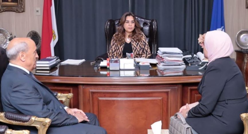 محافظ دمياط