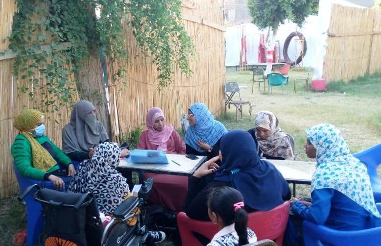 مقررة المجلس القومى للمرأة بأسوان : 7500 زيارة منزلية بحملة طرق الأبواب للتوعية بالتسجيل لتلقى لقاح كورونا