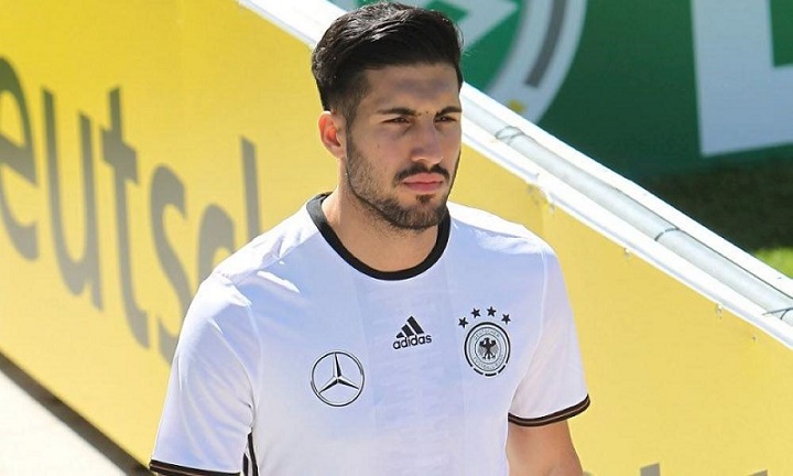 إيمري تشان لاعب بوروسيا دورتموند