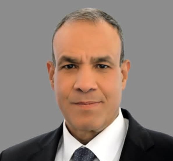 الدكتور بدر عبد العاطى وزير الخارجية والهجرة
