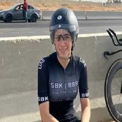 جنة عليوة لاعبة المنتخب الوطني للدراجات