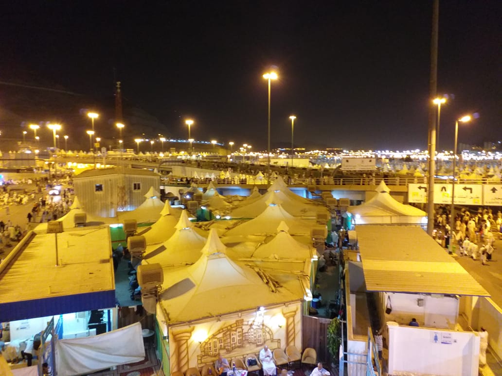  حجيج الجمعيات الاهلية يواصلون اليوم رمى جمرات العقبة