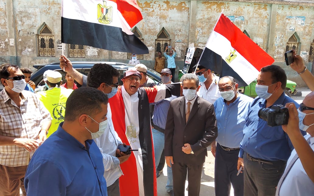 محافظ الغربية يتفقد لجان الاقتراع ببسيون وكفر الزيات وطنطا. في اليوم الثاني للانتخابات