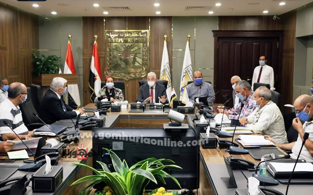 فودة يناقش مشروعات الاسكان والمشروعات التنموية بجنوب سيناء