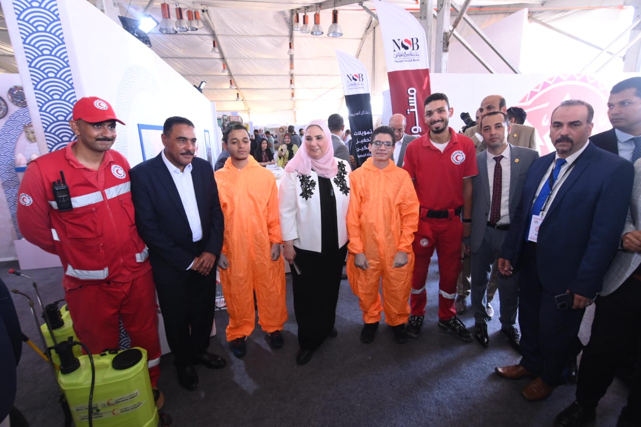  القباج وصبحى وشعيب يفتتحون  معرض 