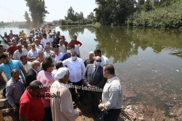 محافـظ المنوفية يتابع أعمال تمهيد الطريق المؤدى لجزيرة أبو نشابة بالسادات ويكلف بحصر كافة الزراعات والمنازل المضارة