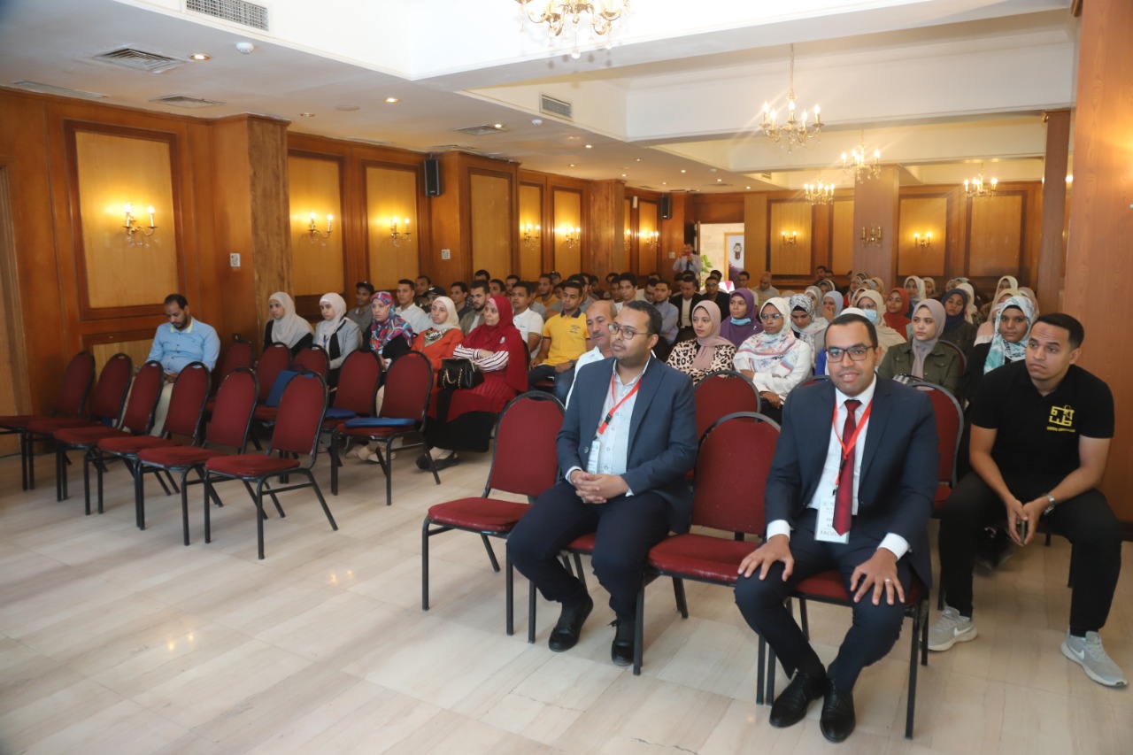 بدء فعاليات المؤتمر العلمي السادس لقسم الجهاز الهضمي و الكبد بطب قنا