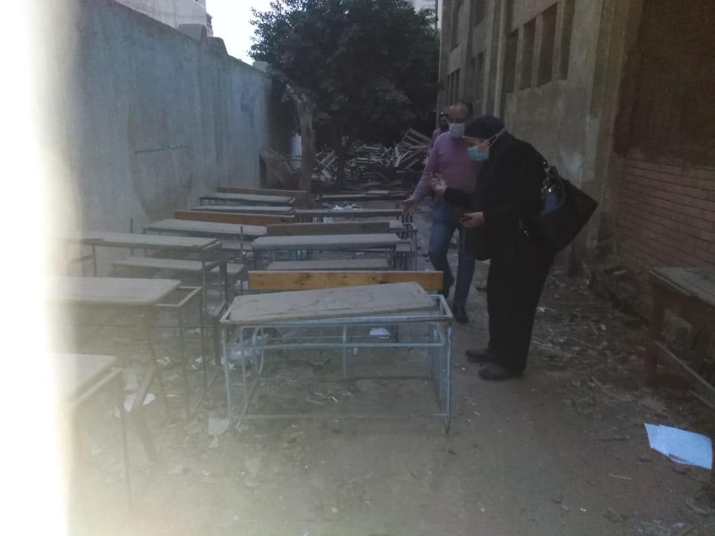   وكيلة تعليم القليوبية تقوم بزيارة مفاجئة لادارتي شرق وغرب شبرا الخيمة التعليمية للفترة المسائية