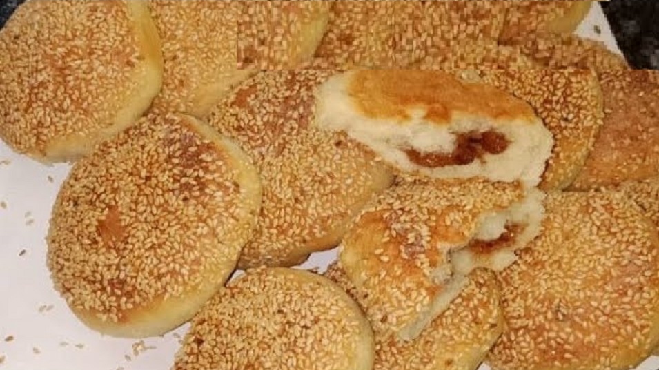 فطير الافران بالسمسم والسكر واجمل من الجاهز لفاطمة ابو حاتى 