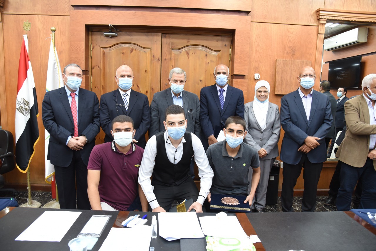 رسلان : شركات المياه والصرف الصحى تستعد للتعامل مع موسم الشتاء