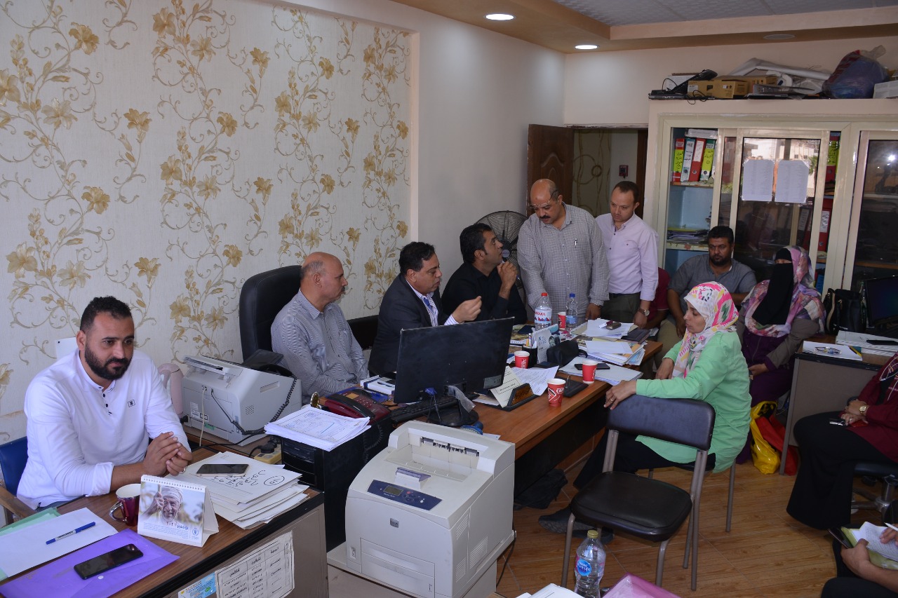محافظ مطروح يتابع نتائج زيارة الادارة المركزية لحياة كريمة بمطروح