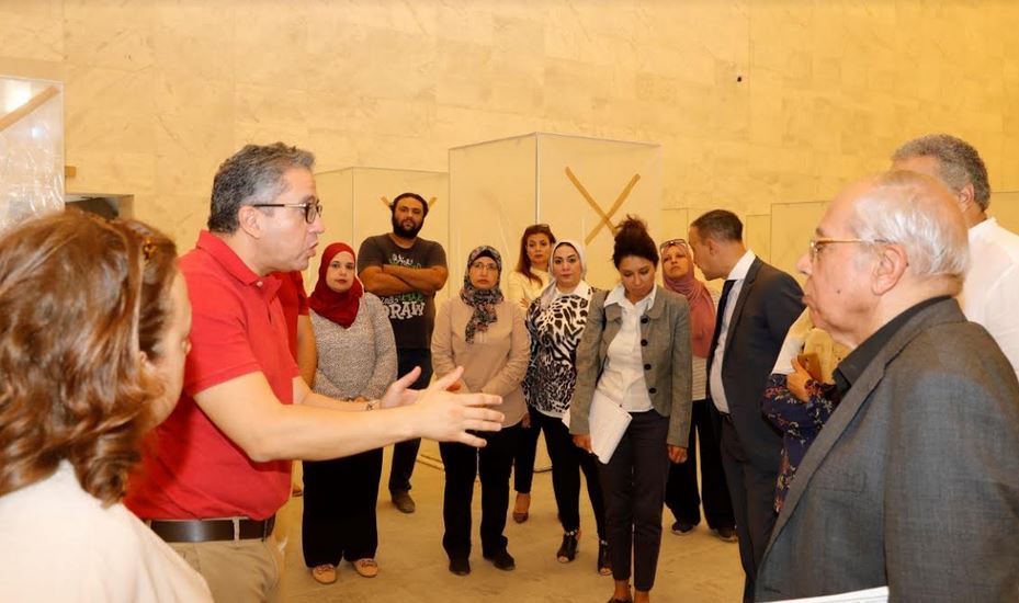  وزير الآثار يجتمع بلجنة سيناريو العرض المتحفي للمتحف القومي للحضارة قبل افتتاحه
