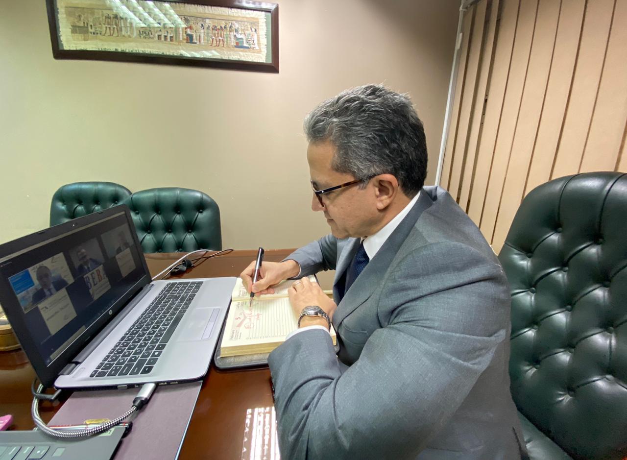 د.خالد العناني