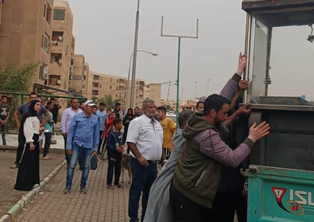 رضوان: جهاز مدينة بدر يسحب 14 محل تجارى.. تعرف على الأسباب بالصور