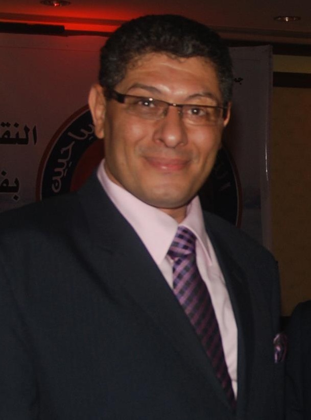 باسم حلقة نقيب السياحيين