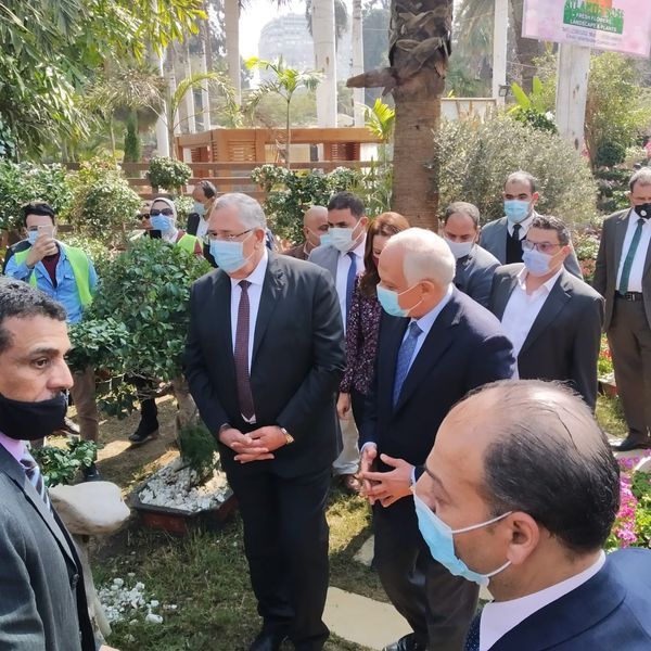 وزيرا الزراعة والشباب ومحافظ الجيزة يفتتحون معرض زهور الربيع الـ 88 بحديقة الأورمان بالجيزة