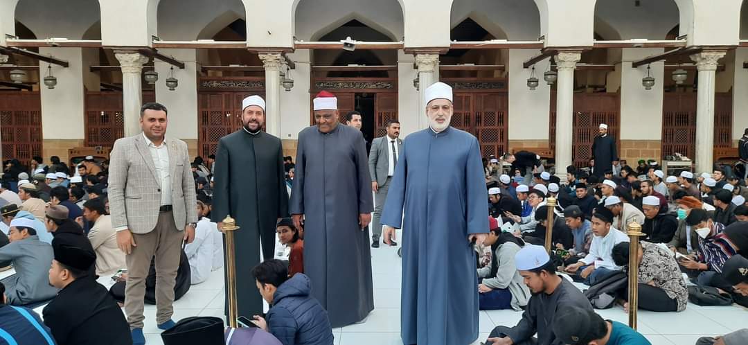 الأزهر يكثف جهوده لتجهيز مائدة الإفطار الجماعي لـ ٥ آلاف طالب 
