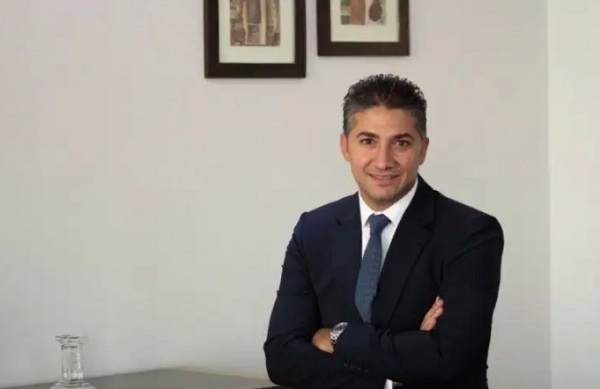 الدكتور ريمون عهدي