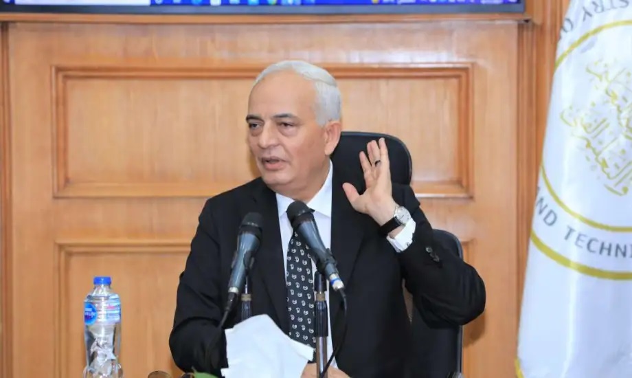 د. رضا حجازي وزير التربية والتعليم