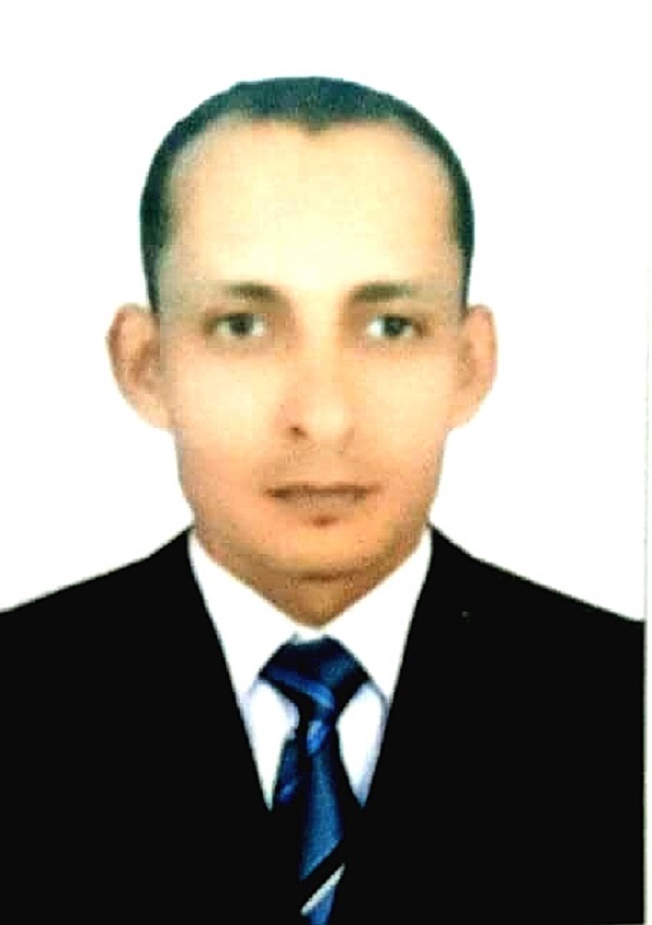 أحمد حلمى سبع مآذون قرية هنداو الجديد