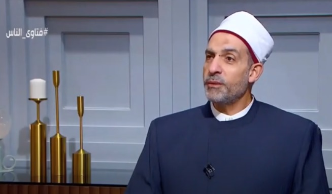 الدكتور على فخر أمين الفتوى بدار الإفتاء المصرية