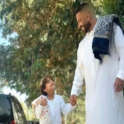 تامر حسني ونجله آدم 