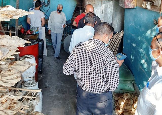 تحرير 13 محضر مخالفة فى حملة على المخابز فى سوهاج.. بالصور