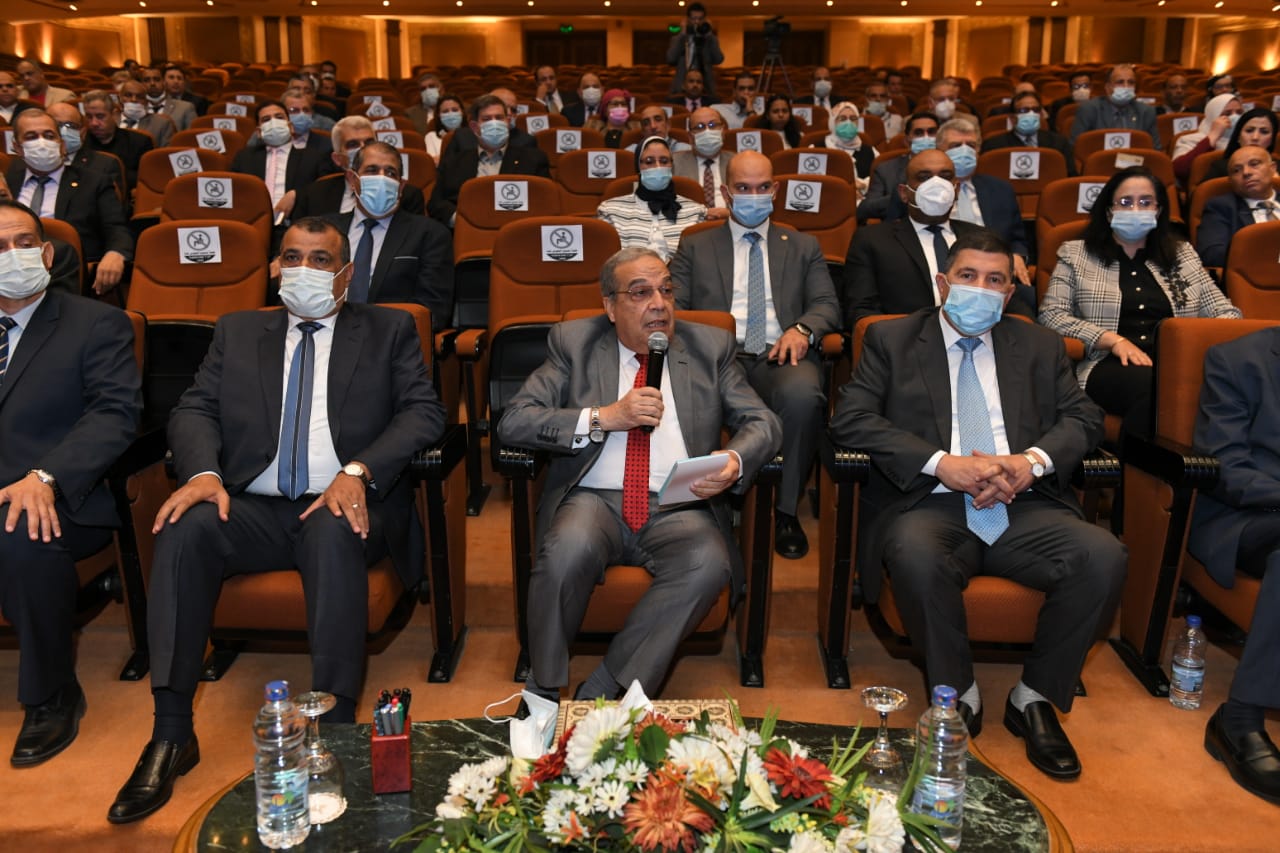 المهندس محمد أحمد مرسي وزير الدولة للإنتاج الحربي