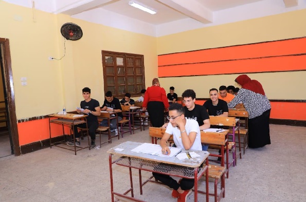 لجان امتحانات 