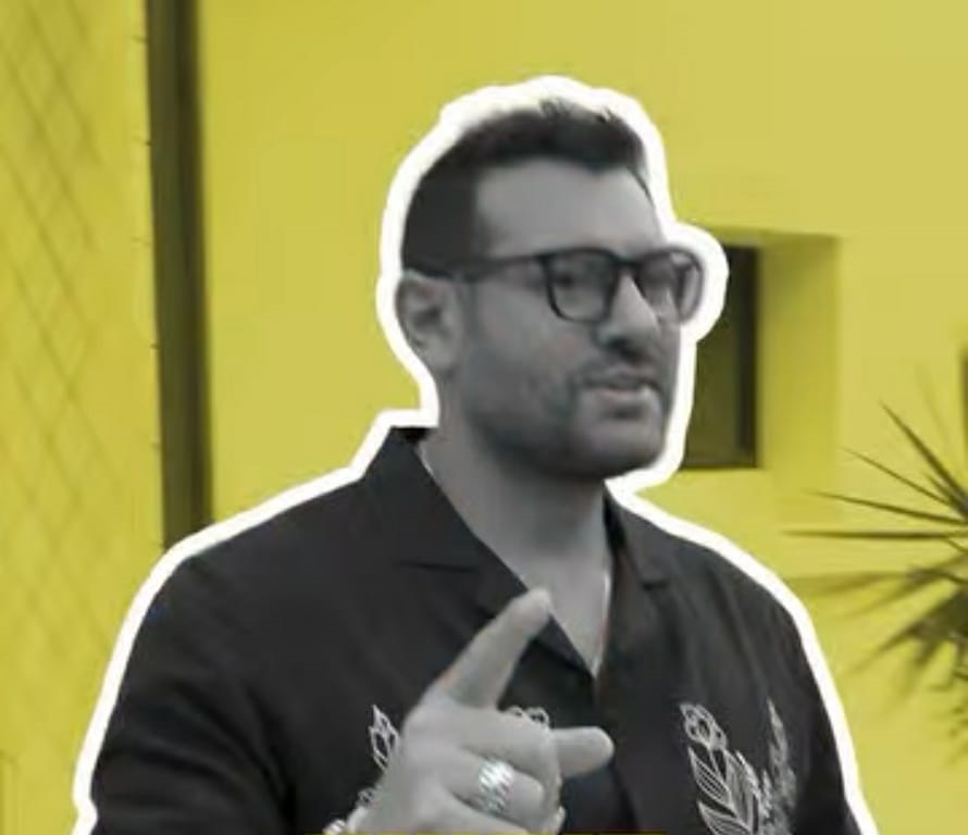 عمرو يوسف