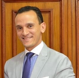 الدكتور عبد الخالق إبراهيم  مساعد وزير الإسكان للشئون الفنية
