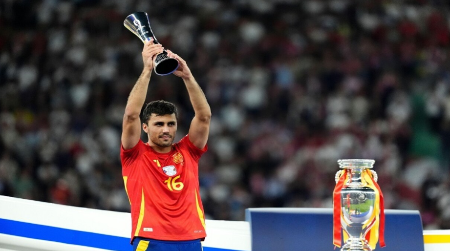  رودري نجم  مانشستر سيتي