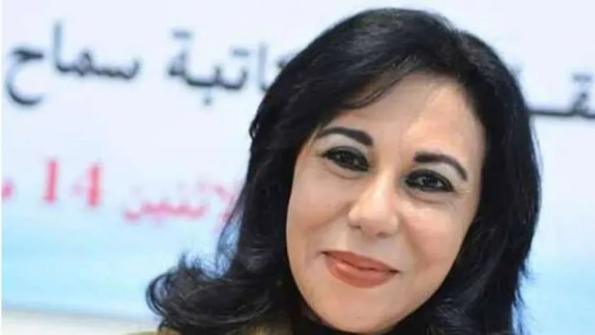 الكاتبة سماح أبو بكر عزت