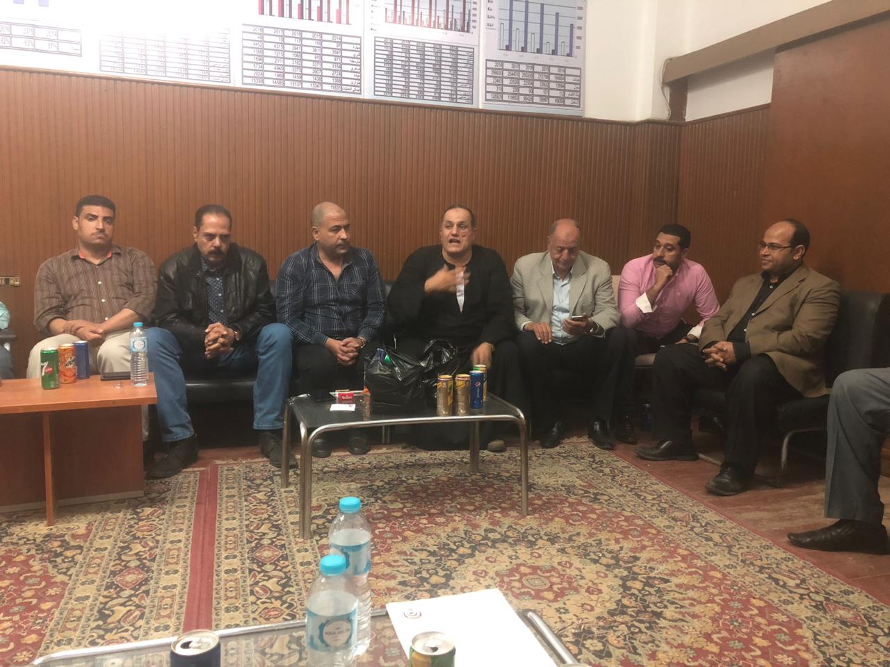 وفد من حزب مستقبل وطن بالبحيرة يطمئن علي المصابين في اشتعال خط انابيب ايتاى البارود 