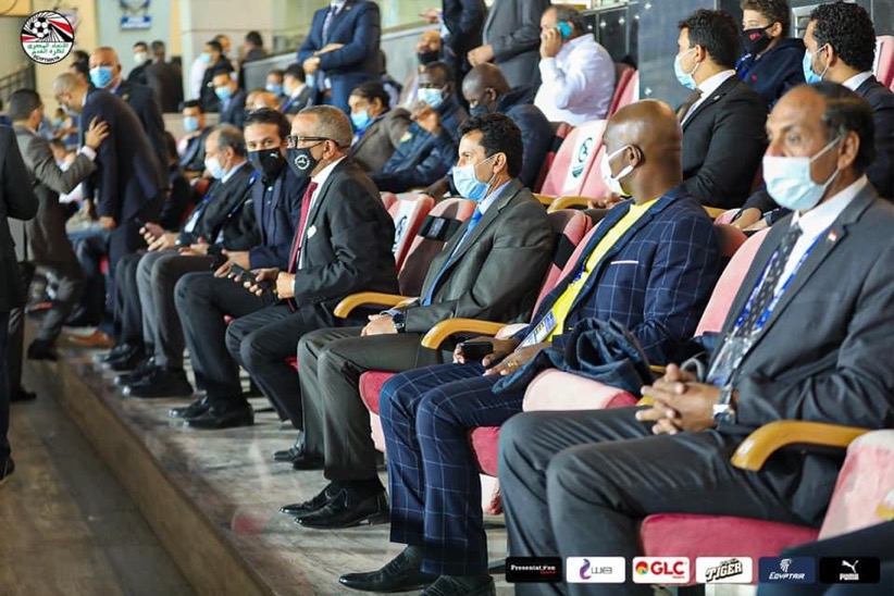 الوزير يحضر اللقاء