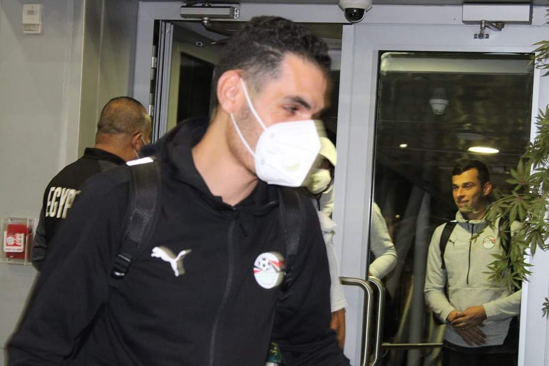 المنتخب يعود إلى برج العرب بعد التعادل أمام أنجولا