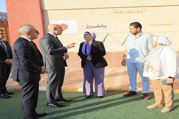 محمد عبداللطيف وزير التربية والتعليم