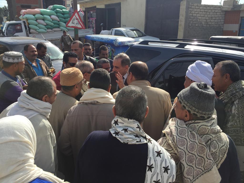 محافظ كفرالشيخ يتفقد عدد من المنشأت الصحية والخدمية بمسير ومتبول