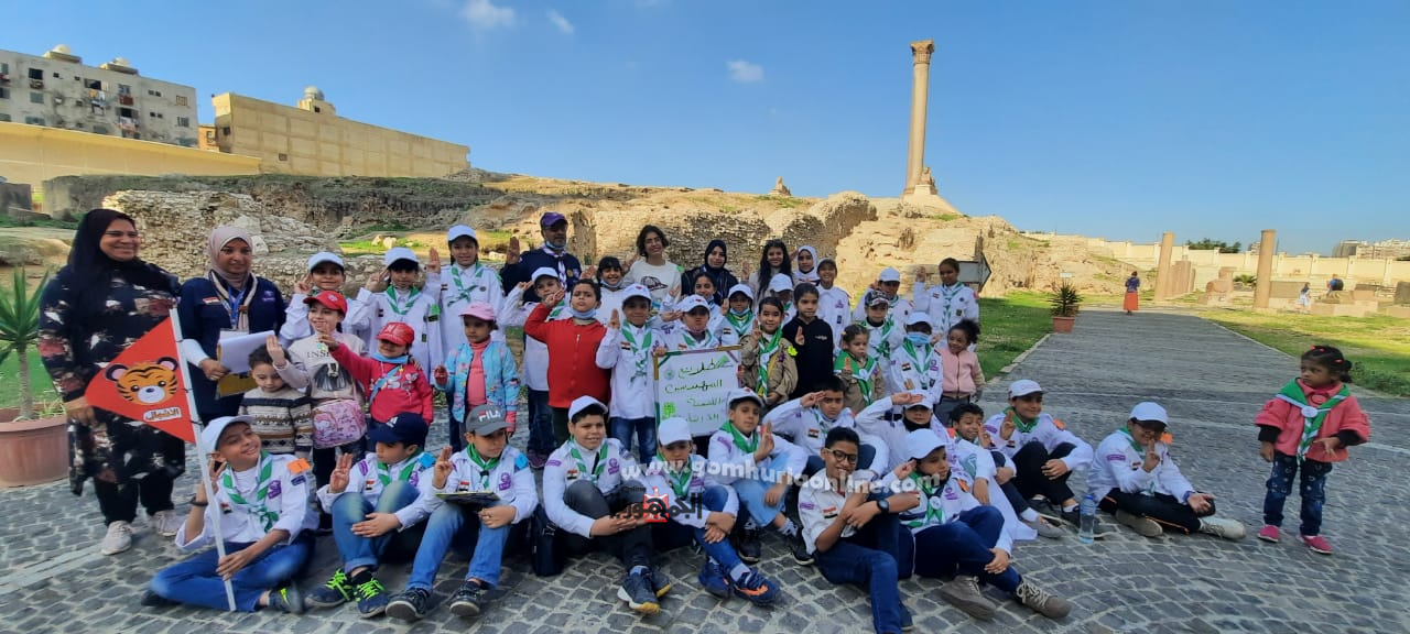 طلائع مهندسين الإسكندرية فى زيارة عامود السوارى والآثار المحيطة به
