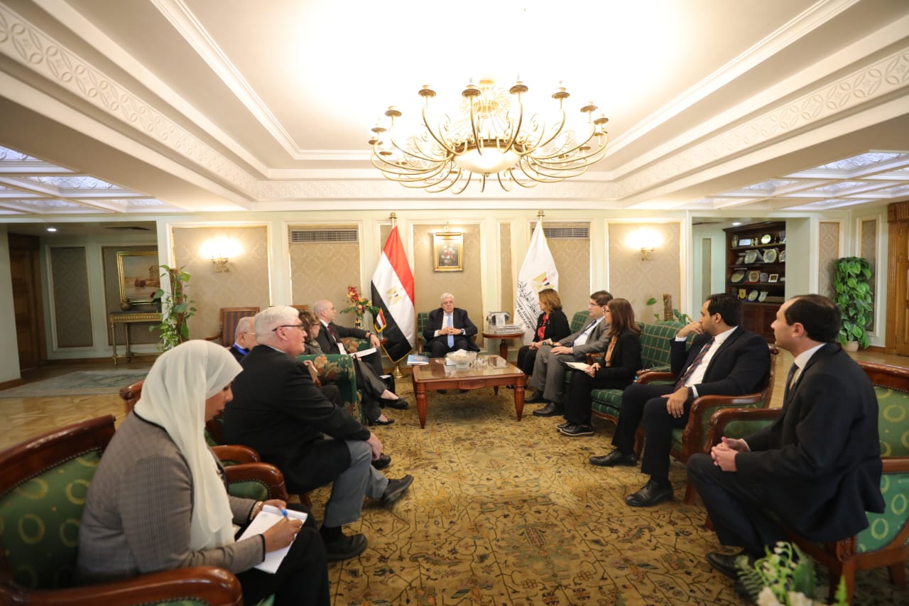 وزير التعليم العالي: تنفيذ مُبادرة المعلم المُتميز بكليات التربية