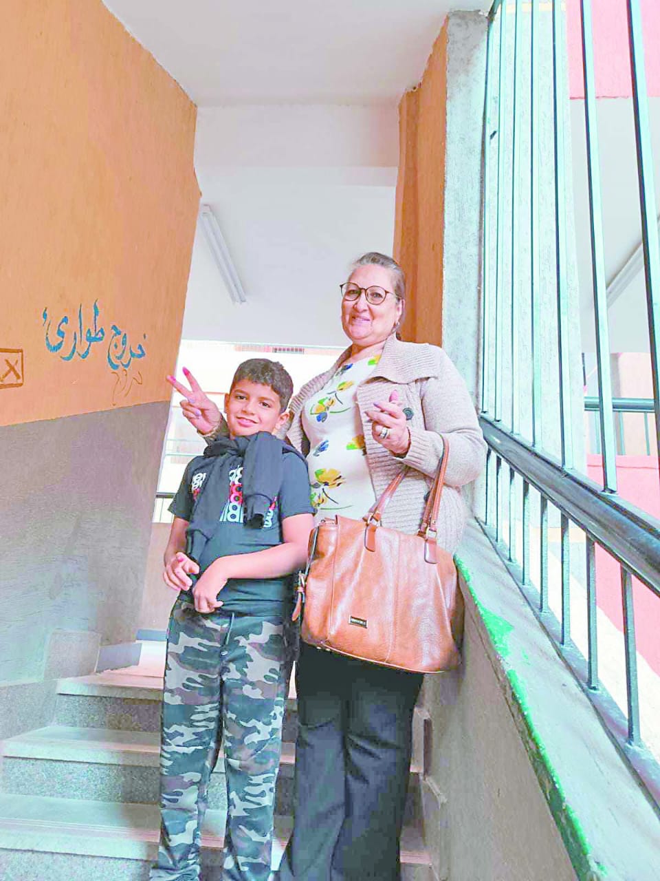 المواطنون‭ : ‬اخترنا‭ ‬من‭ ‬يصـــــــــــــل‭ ‬بالوطـــــن‭ ‬لبـــر‭ ‬الأمـــــان