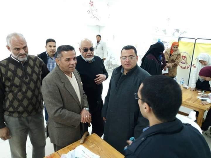 قافلة نادى روتاري تنهى اعمالها بعلاج 5867 حالة في سيوة .صور