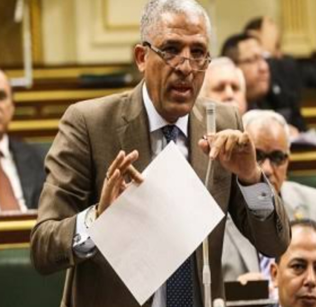 النائب محمد الحسيني