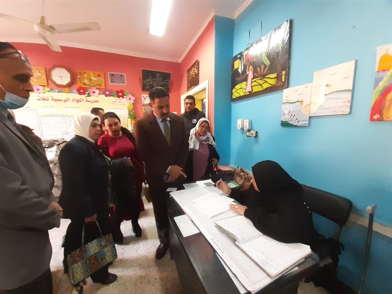 شهادات تقدير لمدرسة القدس بالجيزة والتحقيق مع اللواء التجريبية