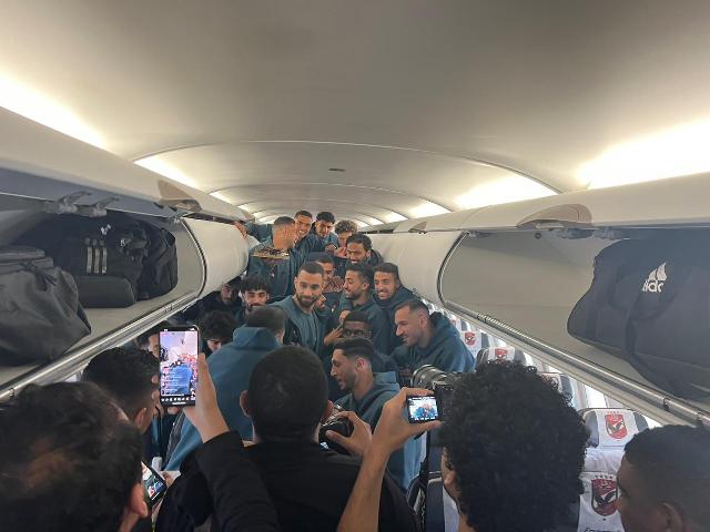 مصر للطيران تسير رحلة خاصة إلي الجزائر لنقل بعثة الأهلي..