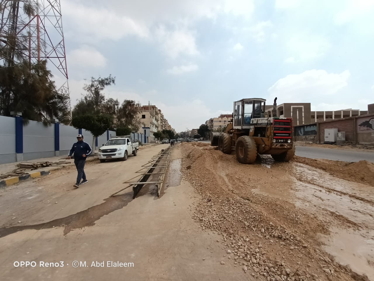 الغيطى: عمل يومى لتطوير ورفع كفاءة جميع أحياء مدينة العبور..بالصور